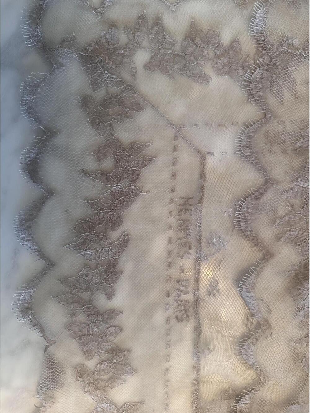 Hermès Dentelle Lace Scarf - Exceptional Vintage- Rare Etoupe - Picture 4 of 4